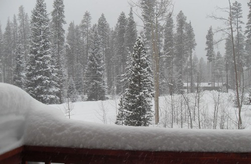 Breckenridge Cabin | Log Cabin Mountain Getaway - Ski, Hike, bike, X Country Ski & Snowshoe trails