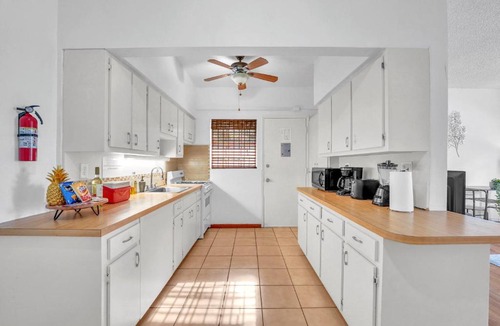 Bay Harbor Islands Apartment | Lovely 2 bedroom in Beautiful Bay Harbor Islands