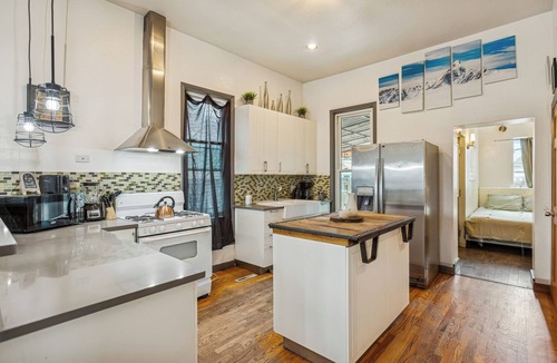 Lincoln Park House | Lovely 4-bedroom house in perfect location