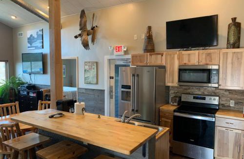 Okee Hotel | Luckys Lodge