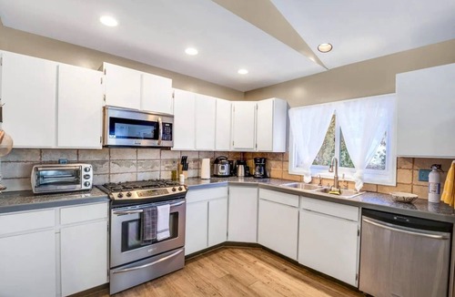 Glenwood Springs House | Lux Private Getaway in Glenwood Springs!