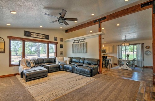 Bryce Canyon House | Luxe Home ~ 2 Mi to Bryce Canyon National Park!