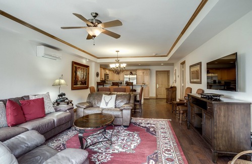Beaver Creek Condo | Luxurious 3 bedroom 3 bath condo! by RedAwning