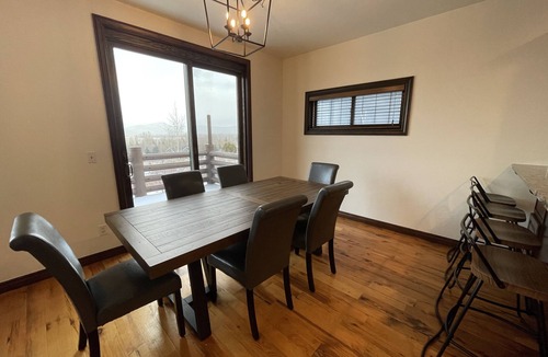 Bear Hollow Village Cottage | Luxurious Park City Ski Home - Stunning Views
