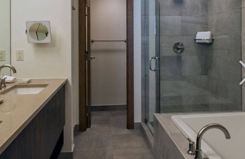 Peak 8 Cabin | Luxurious Ski-in Ski-Out Resort! Amazing Amenties! Free shuttle to Breckinridge!