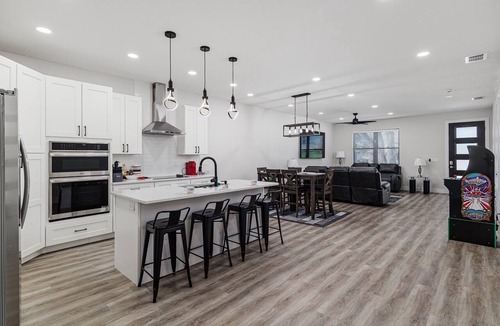 Bartow Apartment | Luxury 2-Bedroom Apartment/Duplex Shared Living Bartow near Lakeland LEGOLAND