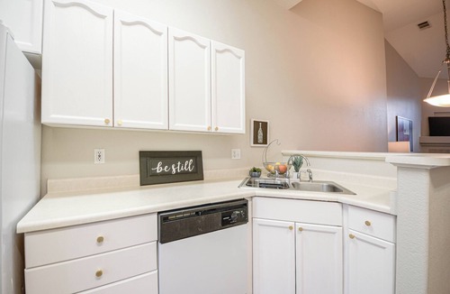 Meadow Hills House | Luxury 2BR Townhome close to Cherry Creek Reservoir with attached Garage