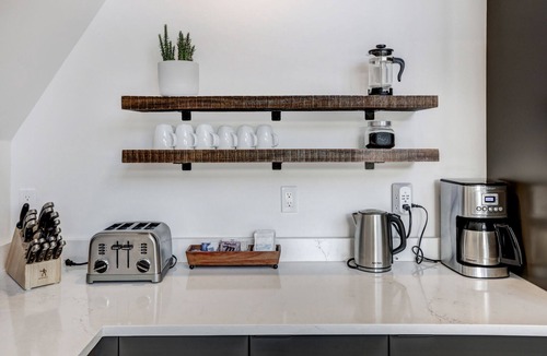 Breckenridge Cabin | Luxury A-Frame-Hot Tub-Mt Quandary Views-2 King Suites-Deck-Games-Chefs Kitchen