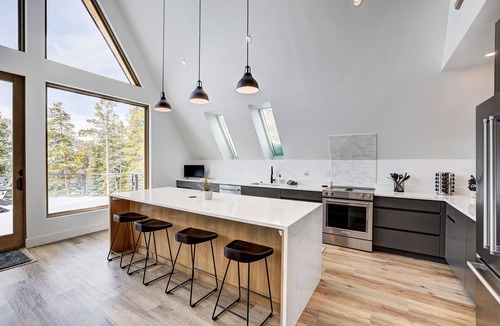 Breckenridge Cabin | Luxury A-Frame-Hot Tub-Mt Quandary Views-2 King Suites-Deck-Games-Chefs Kitchen
