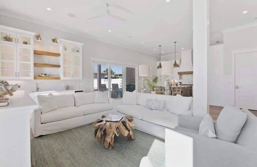 Laguna Beach House | Luxury Family Laguna Sunrise - Golf Cart - Pool - Beach