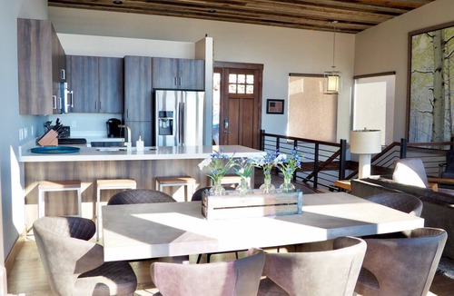 Eden House | Luxury Ridge Ri504 |Ski Retreat |Hot Tub & Game Rm