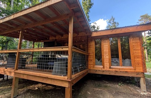 Coalmont Cabin | Luxury Woodland Cabin Near The Caverns & Savage Gulf, Tennessee