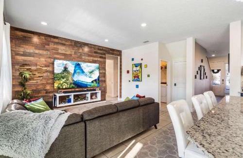 Bay Lake House | Magic Grove Villa