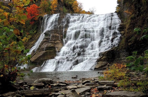 Ithaca Hotel | Marriott Ithaca | 2 Queen | Ithaca Commons, Finger Lakes, Indoor Pool