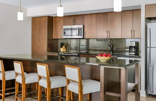 Marco Island Resort | Marriott’s Crystal Shores: 3 Bd Island Side Paradise Awaits on Marco Island