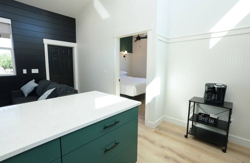 Monroe Cottage | Mini Cottage Rentals, Serviceberry Cottage. Monroe UT