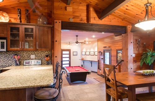Willow Grove House | Minutes to Ski, Fly Fish on the Property, Beat the Heat or See Fall Leaves!