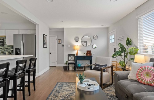 Lamar Heights Area House | Modern 4BR Retreat: Private Yard - 10 Min to DEN