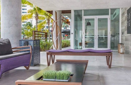 West Avenue Condo | Modern Boutique W/Balcony, Roof Pool & Terrace II