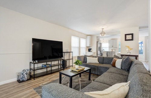 Briargate House | Modern Briargate Home Sleeps 12 | Pet Friendly!