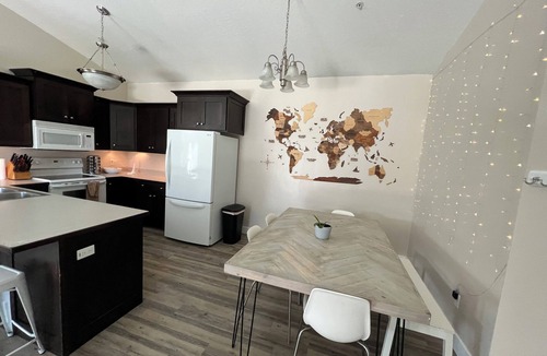 Payson Condo | Modern Clean 2Bed 2Bath Condo. Next to Payson Temple, I15, Walmart, and more!