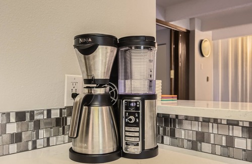 Frisco Condo | Modern Family Friendly Condo – A short walk to Main St. Frisco - 2br + Den