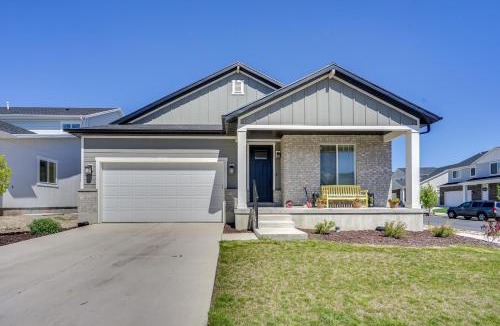 Herriman House | Modern Farmhouse in Herriman w/Mountain Views!