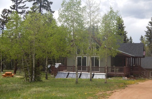 Divide House | Modern home secluded on 55 acres-Breathtaking views of Pikes Peak- Pet Friendly