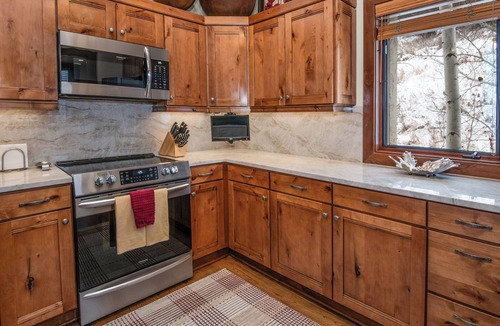 Avon House | Modern Mountain Sanctuary in the Very Exclusive Beaver Creek Resort