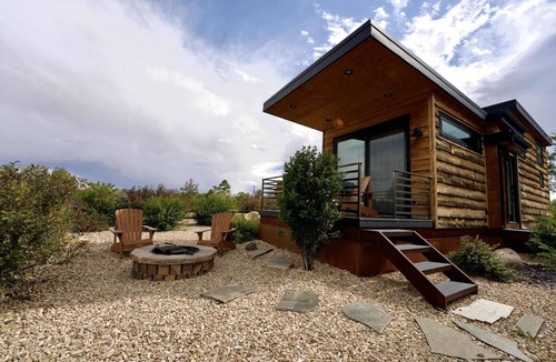 Escalante House | Modern Tiny Loft Near Grand Staircase, Utah Views!