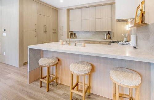Vail Villa | Modern Vail Townhome for Families & Friends - 3 Bed + Loft - Close to Bus