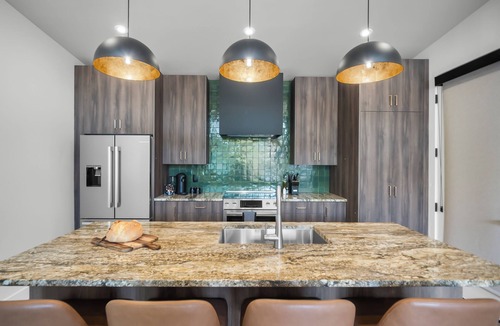Zion National Park South Entrance Villa | Montclair Zion - a Stunning Luxury Villa, 2 Bed, 1 Bath Retreat with Balcony