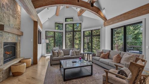 Peak 8 House | Moose Meadows Reserve