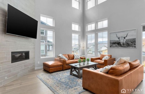 Deer Mountain House | Mountain Hideout