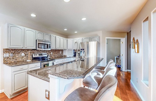 Grand Junction House | Mountain-view home with gazebo, fireplace, fast WiFi, deck & AC - dog-friendly