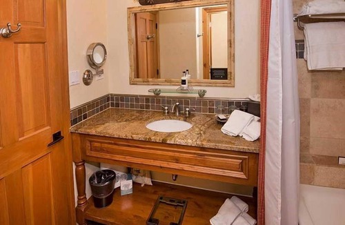 Beaver Creek Hotel | Mountainside Retreat, Hot Tub, Pool & Gym Access