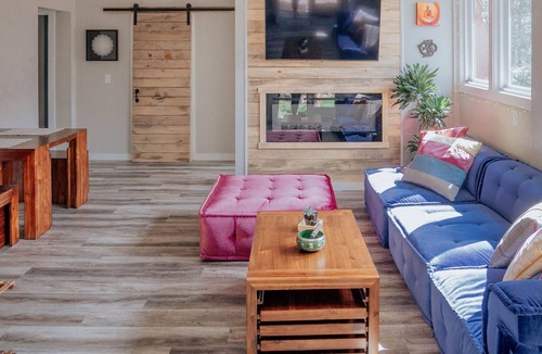 Palmer Lake House | Mtn Cottage | Hot Tub, Sauna | In-House Wellness