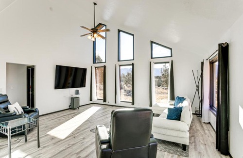 Cortez House | Mtn-View Escape w/Office Space in Cortez!