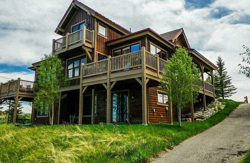 Grand Elk Ranch House | Mtn-View Gem w/On-Site Golf! 3 Mi to Granby Ranch