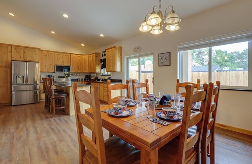 Canon City House | Mtn Views! Canon City Duplex Near Town & Riverwalk