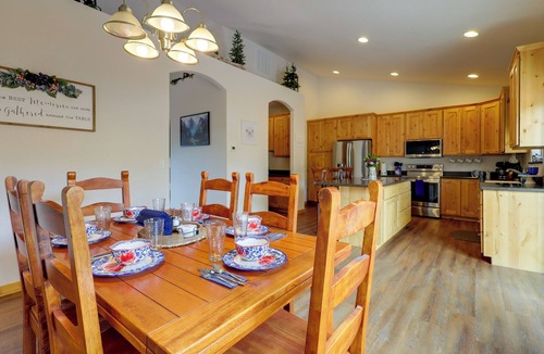 Canon City House | Mtn Views! Canon City Duplex Near Town & Riverwalk