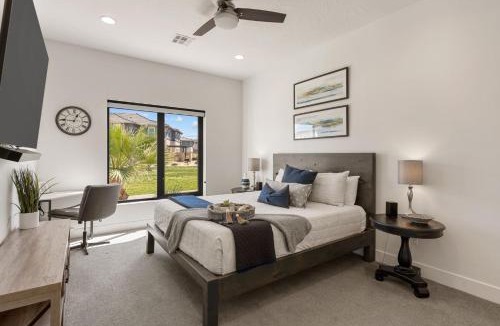 St. George House | My Blue Heaven