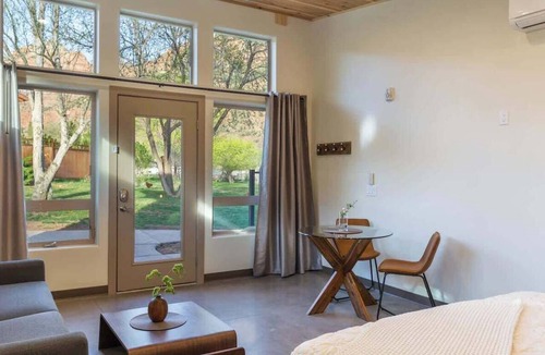 Zion National Park South Entrance House | Nama-Stay Suite 1 | King, 5 Min to Zion NP