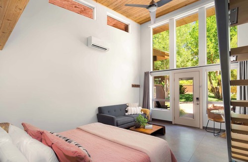 Zion National Park South Entrance Hotel | Nama-Stay Suite 2 | King Loft, 5 Min to Zion NP