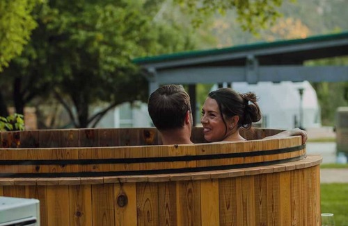 Glendale Cabin | Near National Parks, hot tub & sauna. Sleeps 30
