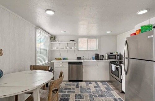 Provo House | Near Provo Airport & Parks, FrontRunner Station!