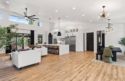 Stagecoach Estates House | New 5-Bedroom,4.5 Bath, 2 kitchen, Park City Retreat with A/C, Office & Gym