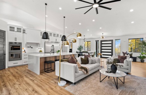 Stagecoach Estates House | New 5-Bedroom,4.5 Bath, 2 kitchen, Park City Retreat with A/C, Office & Gym