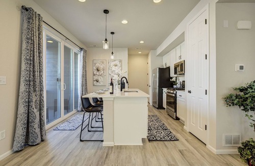 Briargate House | New Briargate Townhome | Mtn Views | Garage