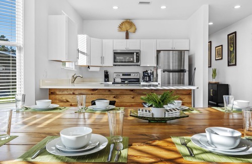 Upper Grand Lagoon House | NEW Catherine’s Coastal Retreat w/Volleyball!